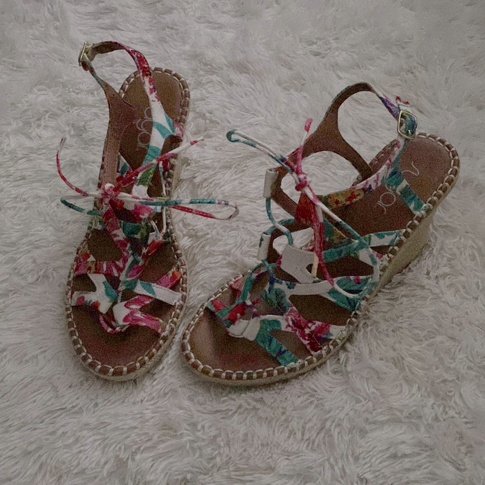 🌺 Sugar Size 8 Floral Print Espadrille Wedges